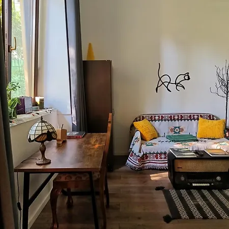 아파트 Small - Historic House