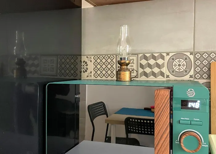 Small - Historic House *