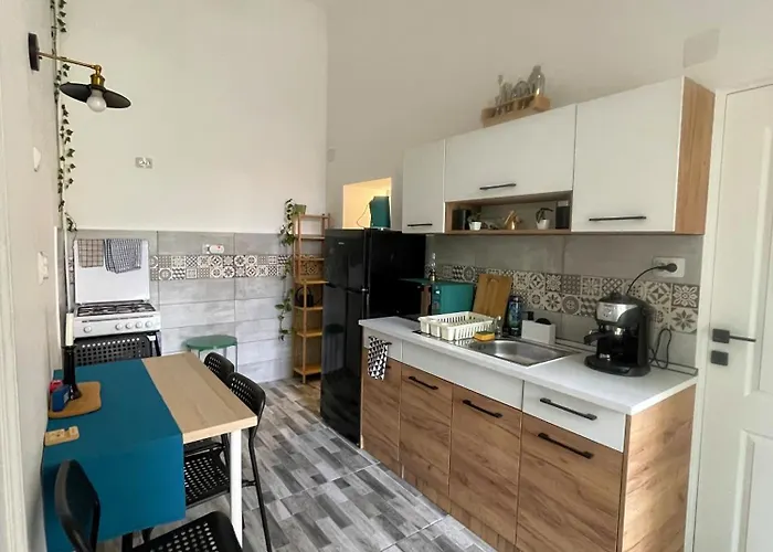 Διαμέρισμα Small - Historic House *