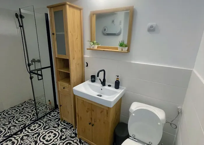 Small - Historic House Apartment