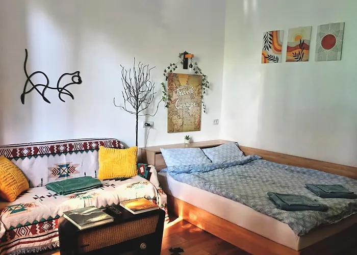 Small - Historic House *